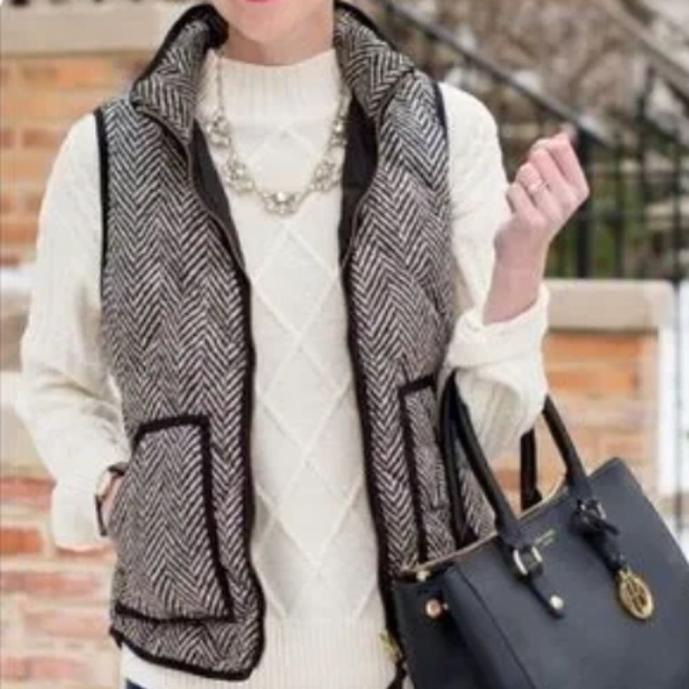 J. Crew Factory Excursion Printed Quilted 60% Down Puffer Vest Size Large